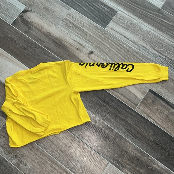 California yellow long sleeve crop T-shirt, size small - Picture 4 of 4